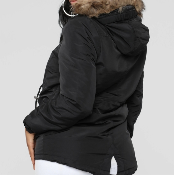 Fashion Nova keep me hot jacket - Picture 3 of 5